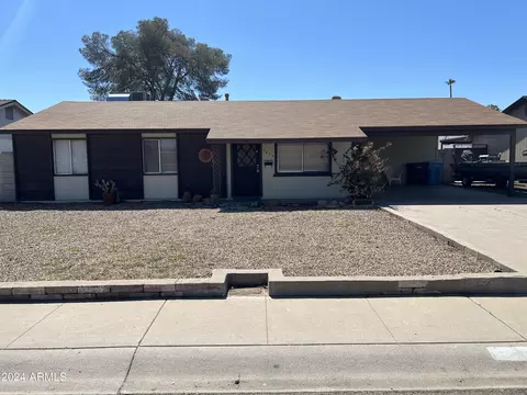 3625 E Delcoa Dr, Phoenix, AZ 85032