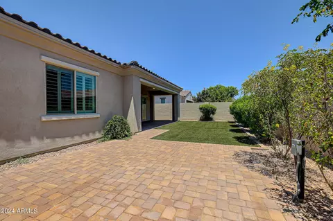 Exterior - 10121 E Cintron Dr, Mesa, AZ 85212 photo 16 of 20