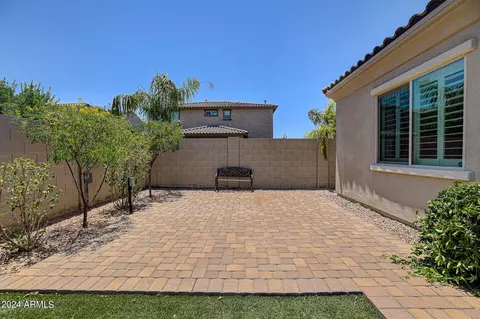 Exterior - 10121 E Cintron Dr, Mesa, AZ 85212 photo 15 of 20