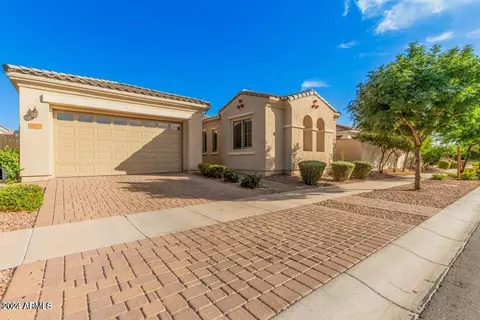 Exterior - 10121 E Cintron Dr, Mesa, AZ 85212 photo 2 of 20
