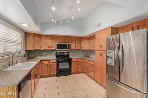 2837 E Laurel St, Mesa, AZ 85213 photo 16