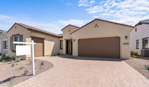 5899 N 207th Ave, Buckeye, AZ 85396