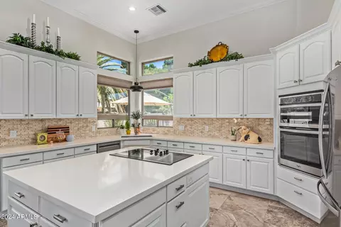 Kitchen - 4486 Encinas Ave, Gilbert, AZ 85234 photo 1 of 3