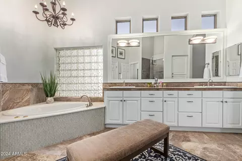 Bath - 4486 Encinas Ave, Gilbert, AZ 85234 photo 3 of 3