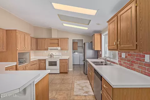 2400 E Baseline Ave #252, Apache Junction, AZ 85119 photo 8