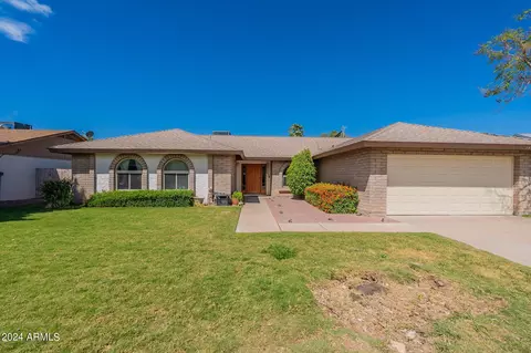 16218 N 52nd Ln, Glendale, AZ 85306