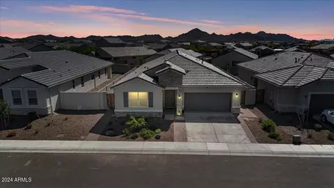 36754 N Alderney Ct, San Tan Valley, AZ 85143