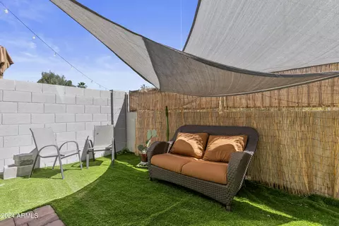 2215 W Harmont Dr, Phoenix, AZ 85021 photo 8