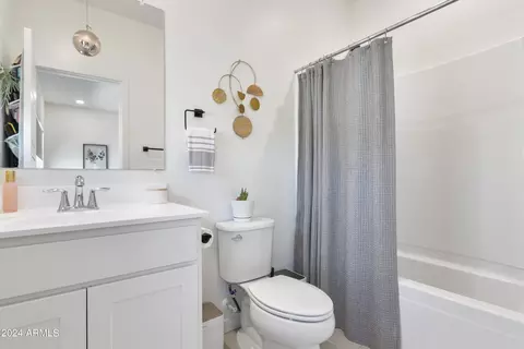 2215 W Harmont Dr, Phoenix, AZ 85021 photo 7
