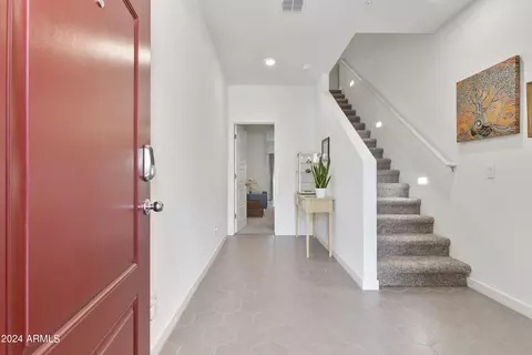 2215 W Harmont Dr, Phoenix, AZ 85021 photo 2