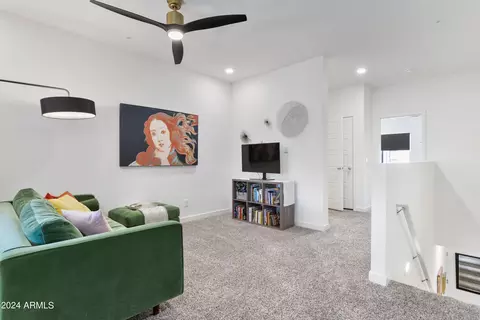 2215 W Harmont Dr, Phoenix, AZ 85021 photo 9