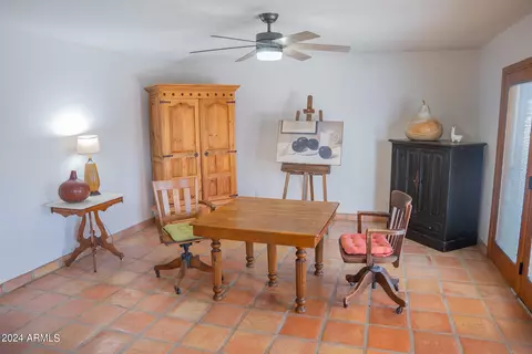 Dining - 1119 E Balboa Dr, Tempe, AZ 85282 photo 2 of 2