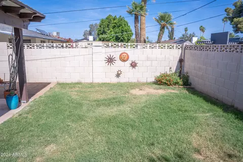 Exterior - 1119 E Balboa Dr, Tempe, AZ 85282 photo 8 of 14