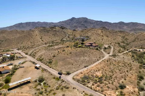 NNNN S 41st Drive #B, Laveen, AZ 85339