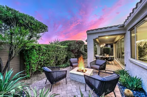 Exterior - 2817 E Hidalgo Ave, Phoenix, AZ 85040 photo 8 of 12