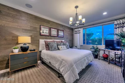 Bedroom - 2817 E Hidalgo Ave, Phoenix, AZ 85040 photo 1 of 6