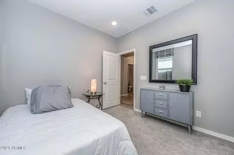 Bedroom - 2817 E Hidalgo Ave, Phoenix, AZ 85040 photo 5 of 6