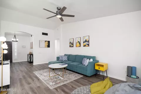 Living - 3319 E Renee Dr, Phoenix, AZ 85050 photo 2 of 4