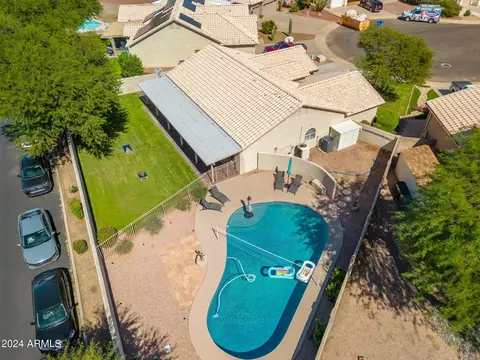 Exterior - 3319 E Renee Dr, Phoenix, AZ 85050 photo 3 of 9