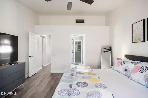 Bedroom - 3319 E Renee Dr, Phoenix, AZ 85050 photo 3 of 6