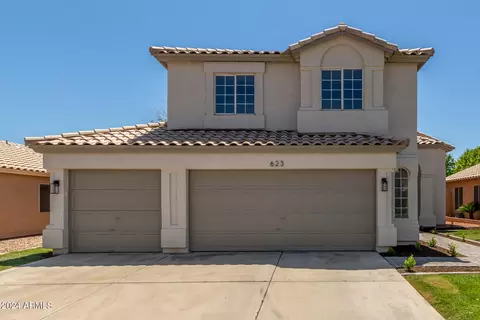 Exterior - 623 W Verano Pl, Gilbert, AZ 85233 photo 2 of 24