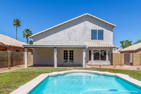 Exterior - 623 W Verano Pl, Gilbert, AZ 85233 photo 15 of 24