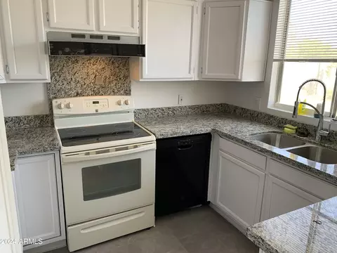 937 E Oraibi Dr, Phoenix, AZ 85024 photo 8