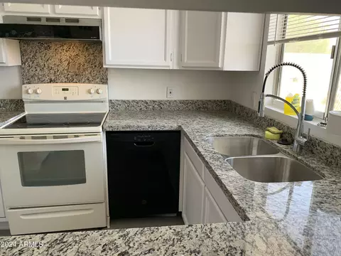 937 E Oraibi Dr, Phoenix, AZ 85024 photo 6