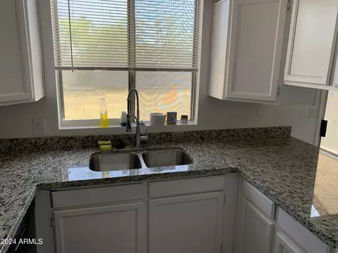 937 E Oraibi Dr, Phoenix, AZ 85024 photo 9