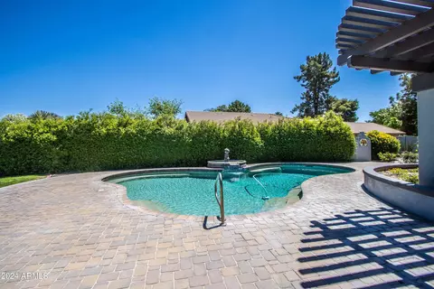 Exterior - 1020 El Freda Rd, Tempe, AZ 85284 photo 16 of 21