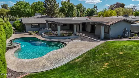Exterior - 1020 El Freda Rd, Tempe, AZ 85284 photo 2 of 21