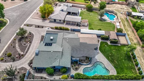View/Area - 1020 El Freda Rd, Tempe, AZ 85284 photo 6 of 14