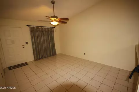 2845 E Tracy Ln #4, Phoenix, AZ 85032 photo 7