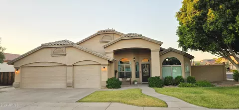 9928 E Posada Ave, Mesa, AZ 85212
