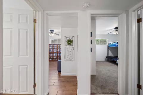 Entry Way - 4939 E Palm Ln, Phoenix, AZ 85008 photo 2 of 2