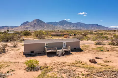 8108 E Jaykay Dr, Hereford, AZ 85615