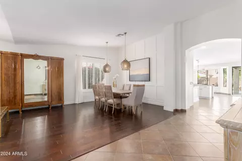 Dining - 3272 E Blue Ridge Way, Gilbert, AZ 85298 photo 3 of 5
