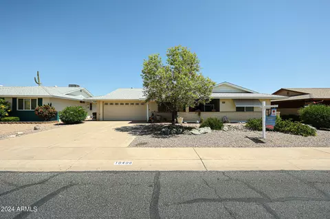 10408 W Salem Dr, Sun City, AZ 85351