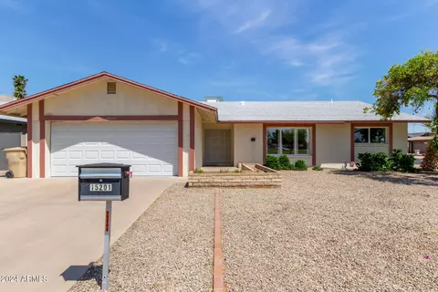 15201 N 51st Ln, Glendale, AZ 85306