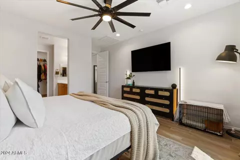 Bedroom - 1305 E Fremont Rd, Phoenix, AZ 85042 photo 3 of 5
