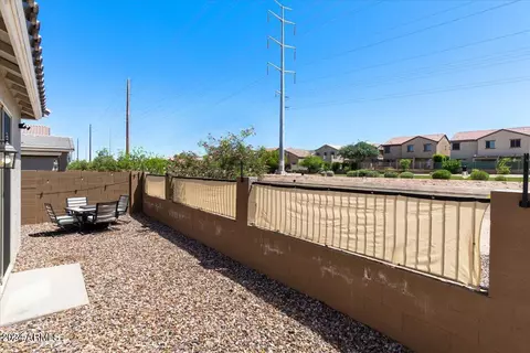 Exterior - 1305 E Fremont Rd, Phoenix, AZ 85042 photo 10 of 11