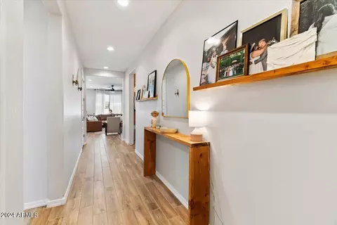 Entry Way - 1305 E Fremont Rd, Phoenix, AZ 85042 photo 1 of 2
