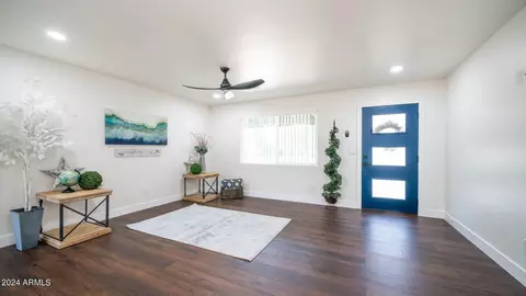 Other - 2401 W Echo Ln, Phoenix, AZ 85021 photo 2 of 13