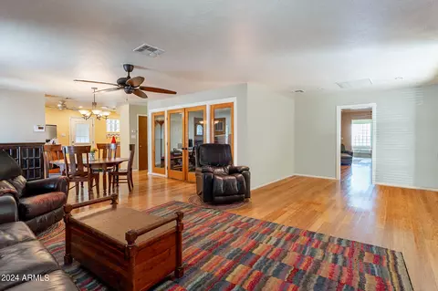3837 N 43rd St, Phoenix, AZ 85018 photo 4
