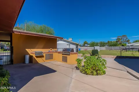 3837 N 43rd St, Phoenix, AZ 85018 photo 13