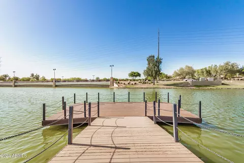 View/Area - 913 Euclid Ave, Gilbert, AZ 85297 photo 4 of 7