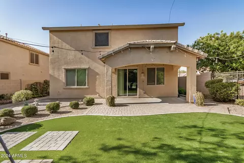 Exterior - 913 Euclid Ave, Gilbert, AZ 85297 photo 8 of 17
