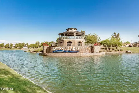 View/Area - 913 Euclid Ave, Gilbert, AZ 85297 photo 5 of 7
