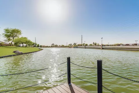 View/Area - 913 Euclid Ave, Gilbert, AZ 85297 photo 1 of 7