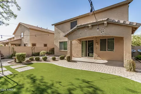 Exterior - 913 Euclid Ave, Gilbert, AZ 85297 photo 7 of 17